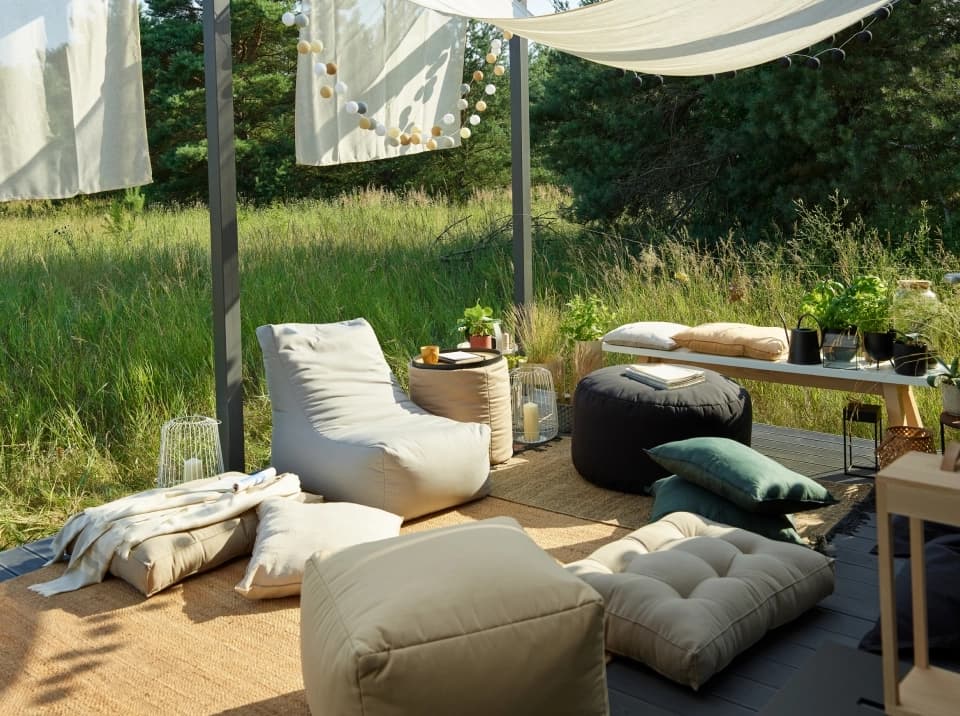 Balcony, terrace and garden