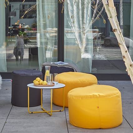 Puf duży Stolik Looz aranżacja