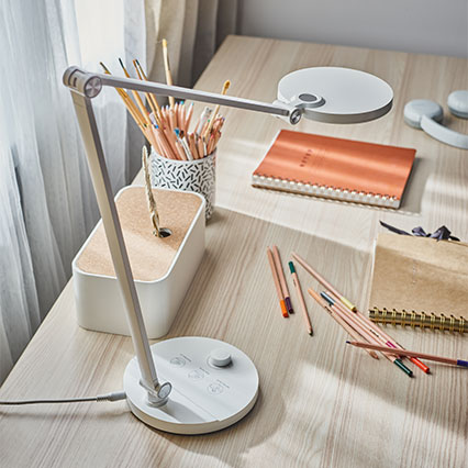 Lampa biurkowa Ester aranżacja