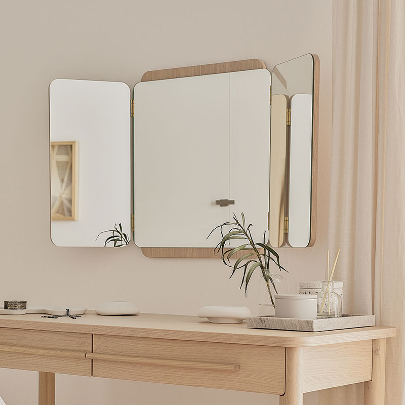 Lustro teatralne OMM aranżacja