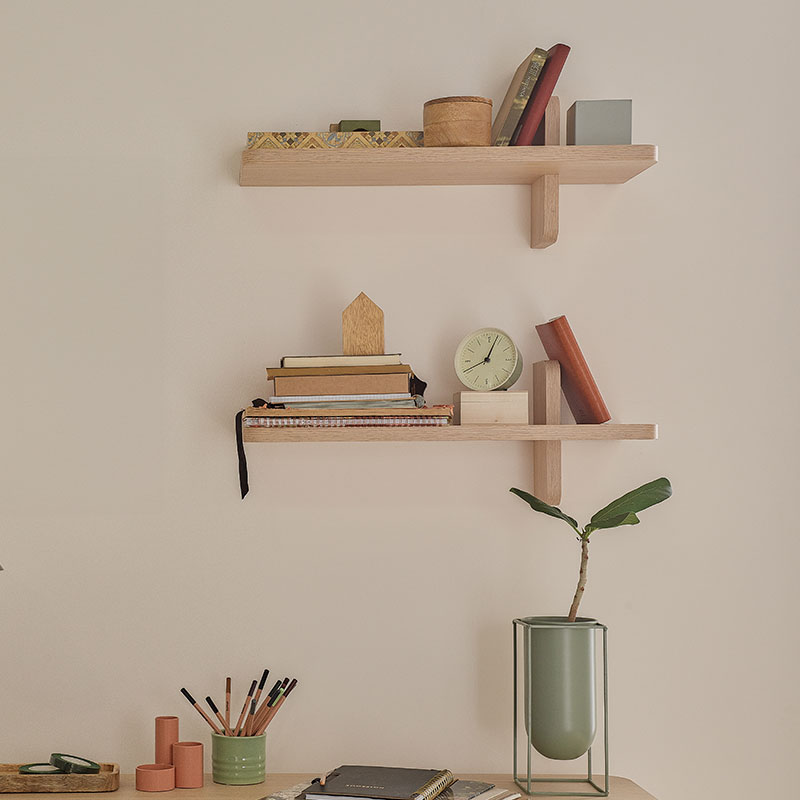 Półka wisząca wąska OMM aranżacja