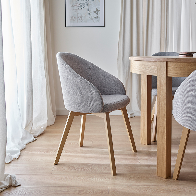 Krzesło Onest aranżacja