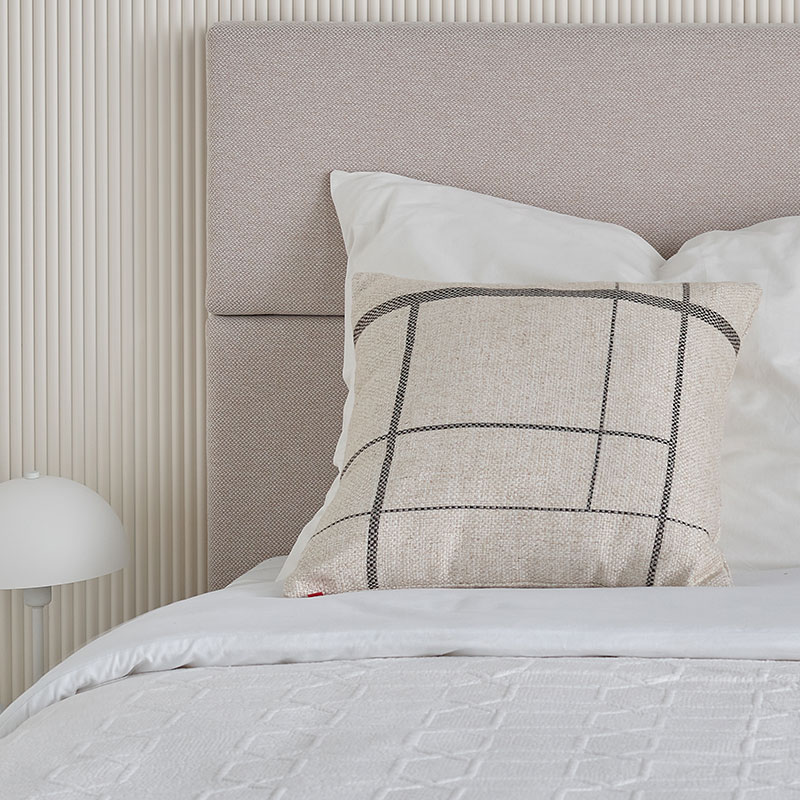 Poduszka 45x45 Lini aranżacja