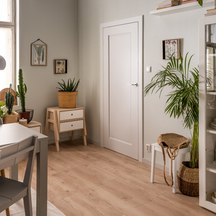 Panele podłogowe wodoszczelne VOX Querra Slim Prestige Dąb Genua aranżacja