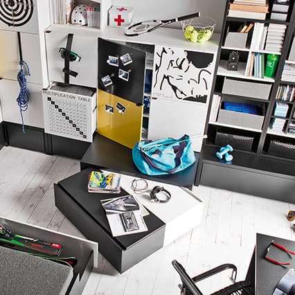 Komoda szeroka z podestem 106x95 Young Users aranżacja