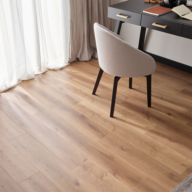 Panele podłogowe wodoszczelne VOX Querra Supra Dąb Vitsuni aranżacja