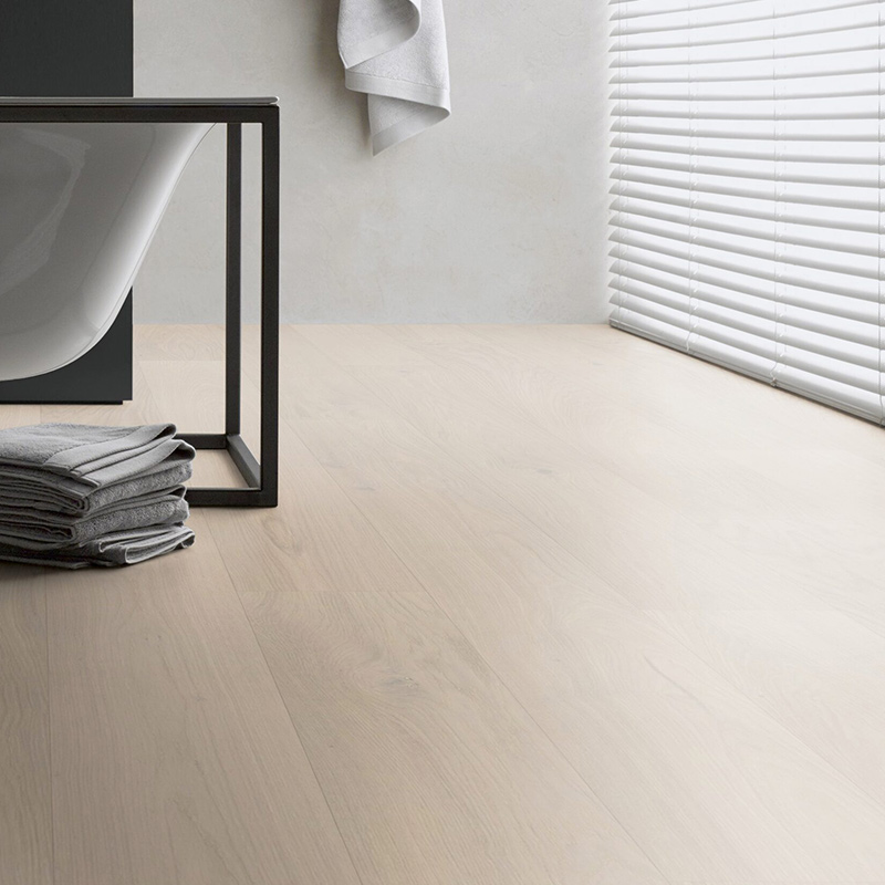 Podłoga hybrydowa Ter Hürne Hywood Classic Dąb Veluwe Z06a aranżacja