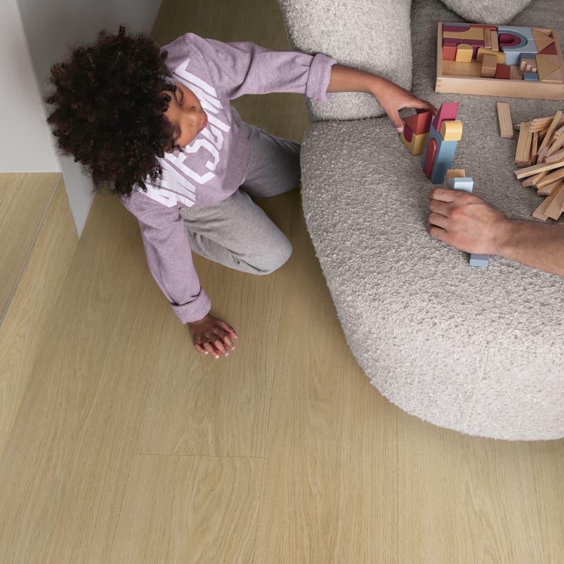 Panele winylowe Quick Step Fuse Dąb stonowany jasny naturalny SGMPC20321 aranżacja