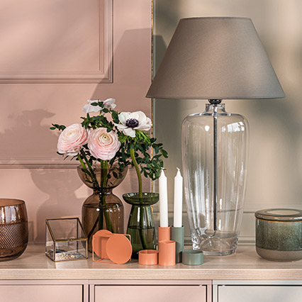 Lampa komodowa Omberla aranżacja