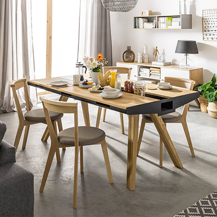 Table with drawers Nature arrangement